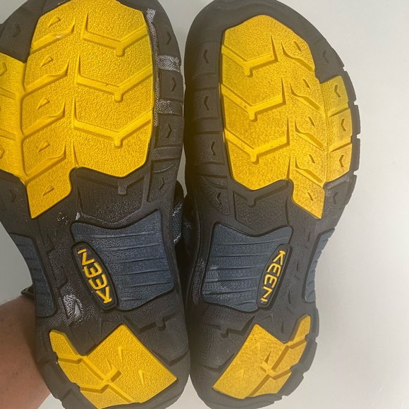 Kids KEEN Newport H2 Waterproof Sandals Navy Blue Trail Hiking Closed Toe Sz 3 - Picture 5 of 6